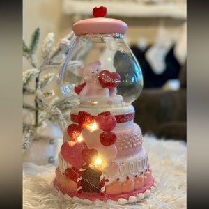 Cupcakes & Cashmere Teddy Bear 🧸 Gumball Machine